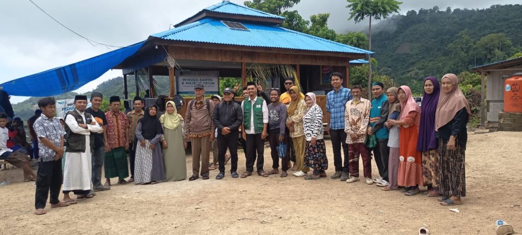 Masjid Pegunungan Molayag Tinombo